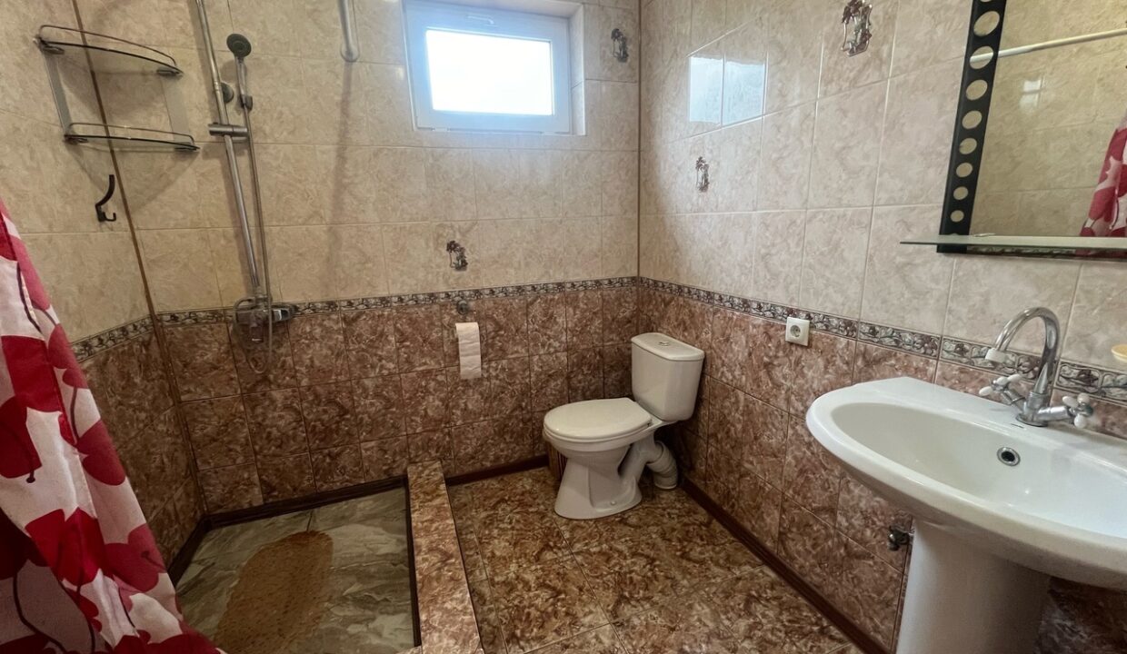 VeKOqGGUELo