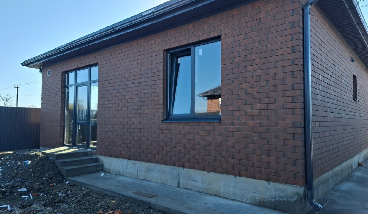 iknuLzapSHg